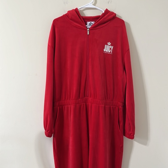 Juicy By Juicy Couture Red Velour Long Sleeve Jumpsuit Size XXL - Picture 7 of 12